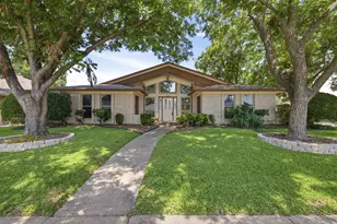 442 Brookfield Dr, Garland, TX 75040 - Photo 1