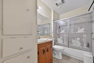 2524 N Saint Augustine Dr, Dallas, TX 75227 - Photo 17