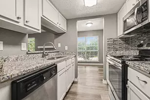 3645 W Northgate Dr, Irving, TX 75062 - Photo 11