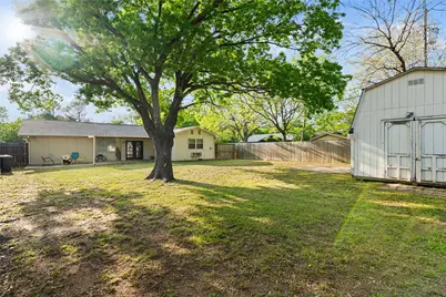 904 Kent Drive, Gainesville, TX 76240 - Photo 27