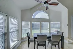 6917 Shady View Ct, Sachse, TX 75048 - Photo 7