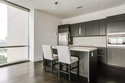 2200 Victory Avenue #707, Dallas, TX 75219 - Photo 9