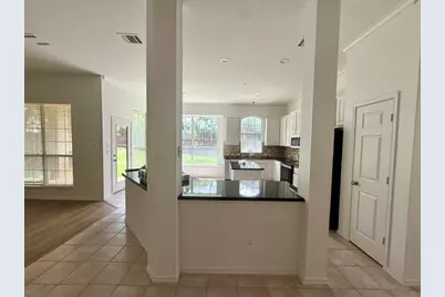 105 Edinburgh Court, Highland Village, TX 75077 - Photo 7