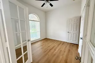 105 Edinburgh Ct, Highland Village, TX 75077 - Photo 19