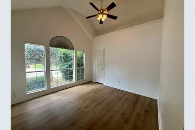 105 Edinburgh Court, Highland Village, TX 75077 - Photo 15
