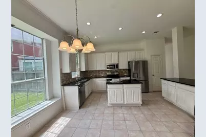 105 Edinburgh Court, Highland Village, TX 75077 - Photo 9