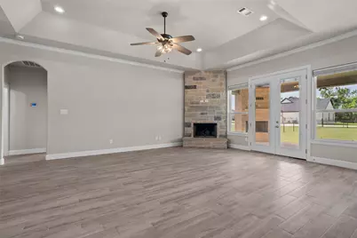 103 Maudy Lane, Springtown, TX 76082 - Photo 13