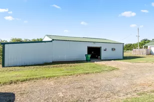 6338 Fm 933, Blum, TX 76627 - Photo 25