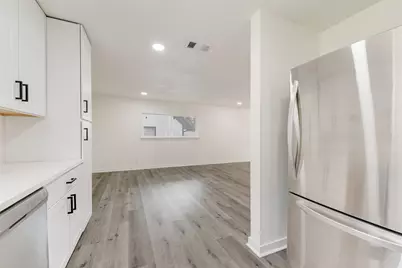 505 W Linden Street, Ennis, TX 75119 - Photo 11