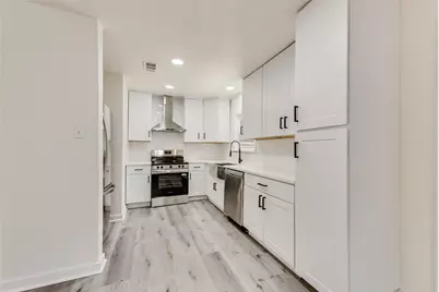 505 W Linden Street, Ennis, TX 75119 - Photo 9