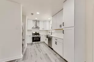 505 W Linden St, Ennis, TX 75119 - Photo 9