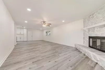 505 W Linden Street, Ennis, TX 75119 - Photo 5
