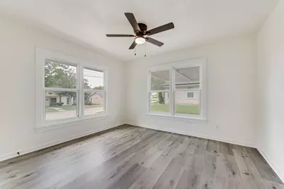 505 W Linden Street, Ennis, TX 75119 - Photo 13