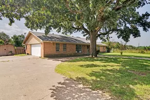 1081 Wright St, Terrell, TX 75160 - Photo 5