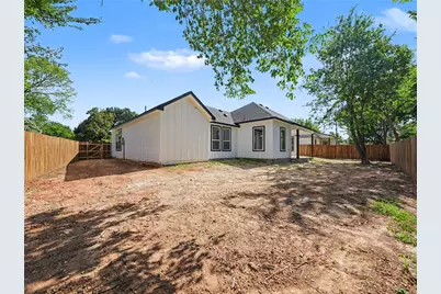 113 Dennis Drive, Azle, TX 76020 - Photo 25