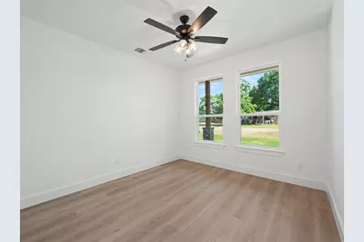 113 Dennis Drive, Azle, TX 76020 - Photo 19