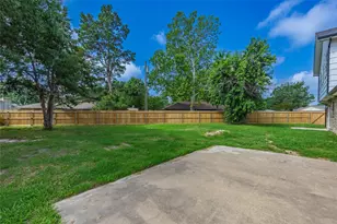 2820 Bois D'Arc St, Commerce, TX 75428 - Photo 33