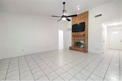 2511 Via Avenida, Carrollton, TX 75006 - Photo 5