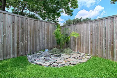 2511 Via Avenida, Carrollton, TX 75006 - Photo 23
