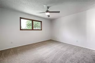 2511 Via Avenida, Carrollton, TX 75006 - Photo 11