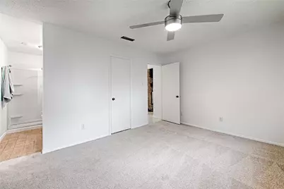 2511 Via Avenida, Carrollton, TX 75006 - Photo 13