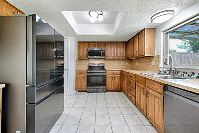 2511 Via Avenida, Carrollton, TX 75006 - Photo 7