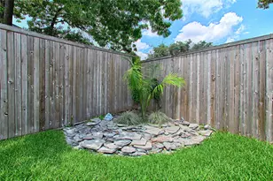 2511 Via Avenida, Carrollton, TX 75006 - Photo 23
