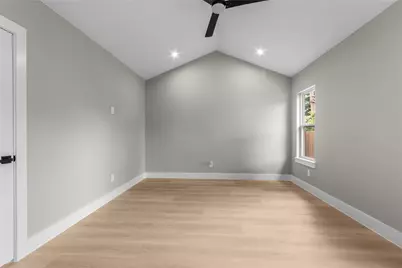 2649 Easter Avenue, Dallas, TX 75216 - Photo 9