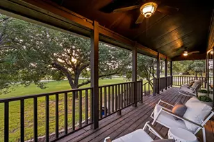 1007 Pioneer Cir W, Argyle, TX 76226 - Photo 3