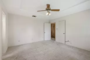 2001 Espinosa Dr, Carrollton, TX 75010 - Photo 15