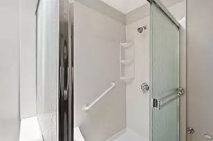 2001 Espinosa Dr, Carrollton, TX 75010 - Photo 17