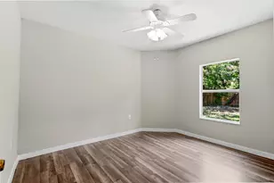 305 Hensley Dr, Grand Prairie, TX 75050 - Photo 17