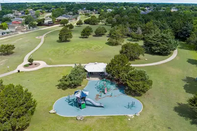 734 Lemons Street, Cedar Hill, TX 75104 - Photo 11