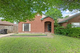 734 Lemons St, Cedar Hill, TX 75104 - Photo 1
