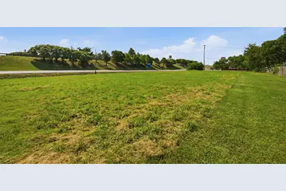 510 I-45, Ferris, TX 75125 - Photo 15