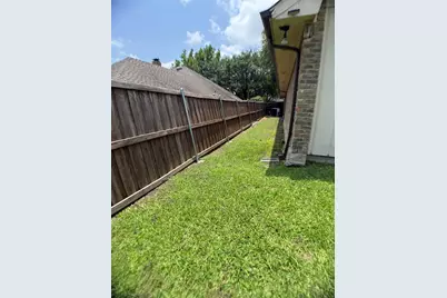 2806 Harpers Ferry Lane, Garland, TX 75043 - Photo 19