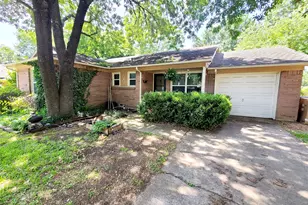 3226 San Medina Ave, Dallas, TX 75228 - Photo 1