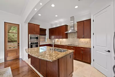 18 Prestonwood Circle, Lakeway, TX 78734 - Photo 11