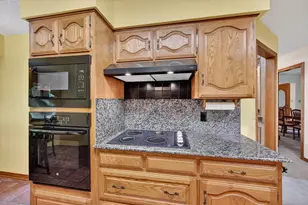 1609 Treehouse Ln N, Keller, TX 76262 - Photo 13