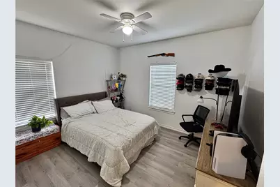 703 Perry Avenue, Waxahachie, TX 75165 - Photo 11