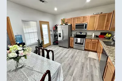 703 Perry Avenue, Waxahachie, TX 75165 - Photo 7