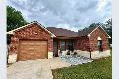 703 Perry Avenue, Waxahachie, TX 75165 - Photo 1