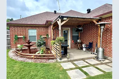 703 Perry Avenue, Waxahachie, TX 75165 - Photo 15