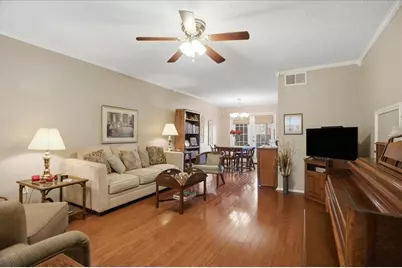 3205 Donnelly #202, Fort Worth, TX 76107 - Photo 3