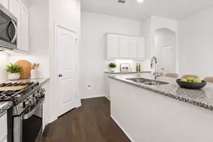 2924 Montrose Trl, Forney, TX 75126 - Photo 5