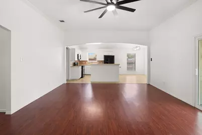 1306 Beacon Hill Drive, Midlothian, TX 76065 - Photo 7