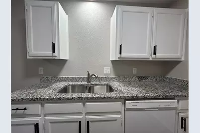 6320 Holiday Lane, North Richland Hills, TX 76182 - Photo 5