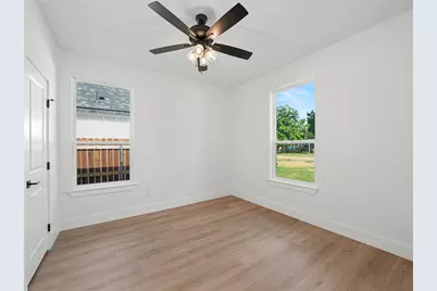 115 Dennis Drive, Azle, TX 76020 - Photo 21