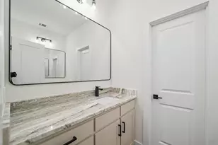 115 Dennis Dr, Azle, TX 76020 - Photo 25