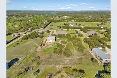 701 Milton Court, Granbury, TX 76048 - Photo 35